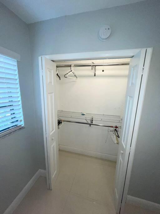 Modern Miami Oversized 3 Bedroom In Central Location מראה חיצוני תמונה