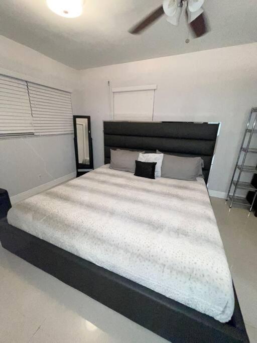 Modern Miami Oversized 3 Bedroom In Central Location מראה חיצוני תמונה