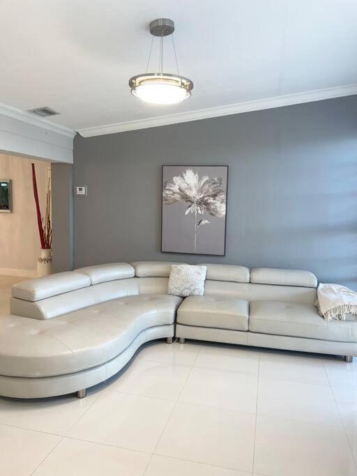 Modern Miami Oversized 3 Bedroom In Central Location מראה חיצוני תמונה